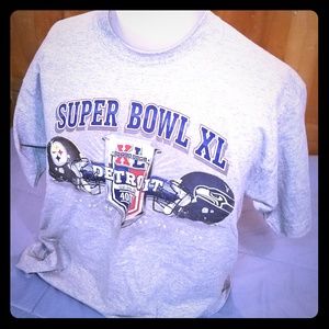 2006 Super Bowl shirt by Reebok.